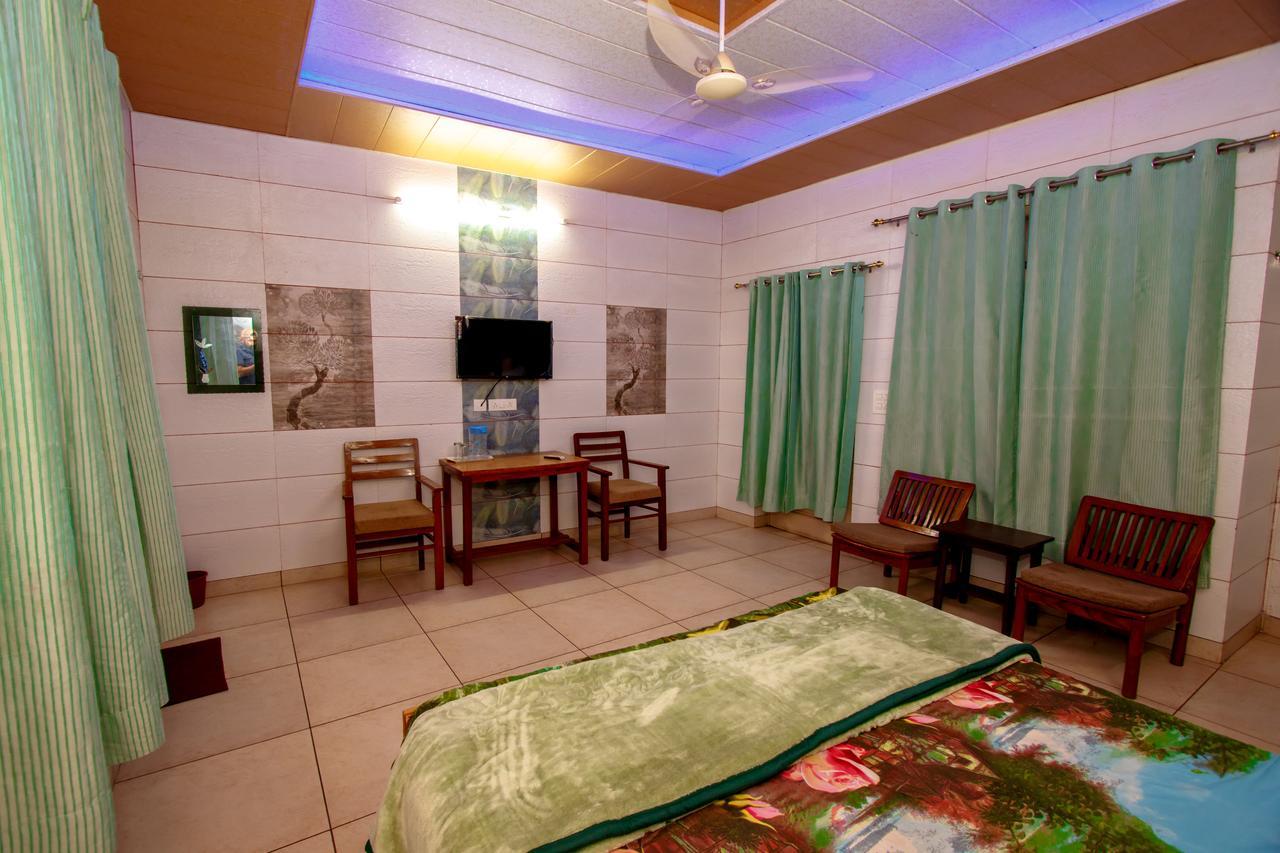 National Guest House ชลันธระ ภายนอก รูปภาพ
